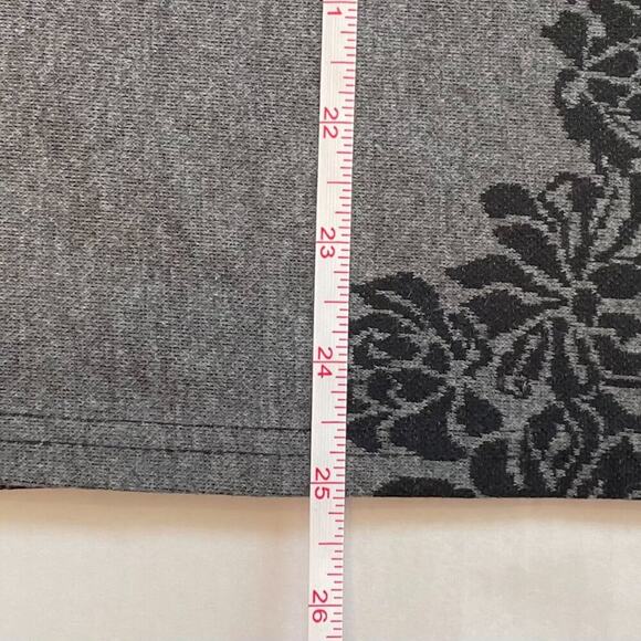 NWT, Melissa Paige Floral Gray, Black Sweater, Penny Lane Style Cuffs/Fur, M - Picture 12 of 14